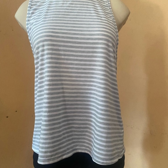 Athleta Gray and White Sleeveless Muscle Tee - Picture 6 of 12